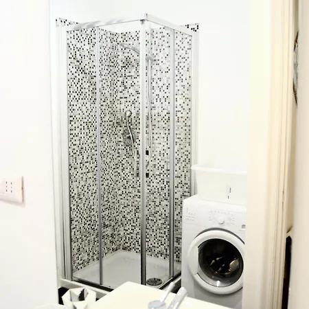 Apartament Vicino Al Mare A Nervi Genua